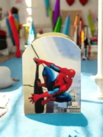Ξύλινη οβάλ μολυβοθήκη Spiderman