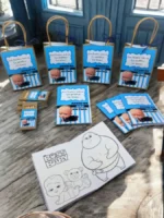 Μπλοκάκι ζωγραφικής με ξυλομπογιές Boss Baby