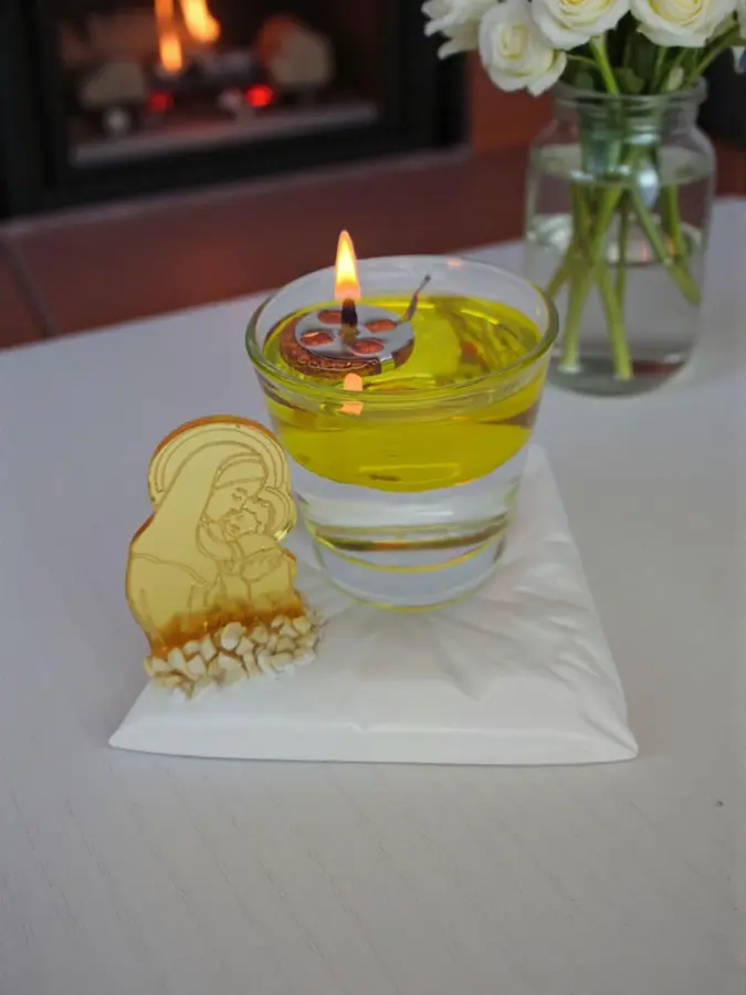 Κεραμική βάση με καντηλοκούπα Παναγία Κεραμική βάση με καντηλοκούπα Παναγία